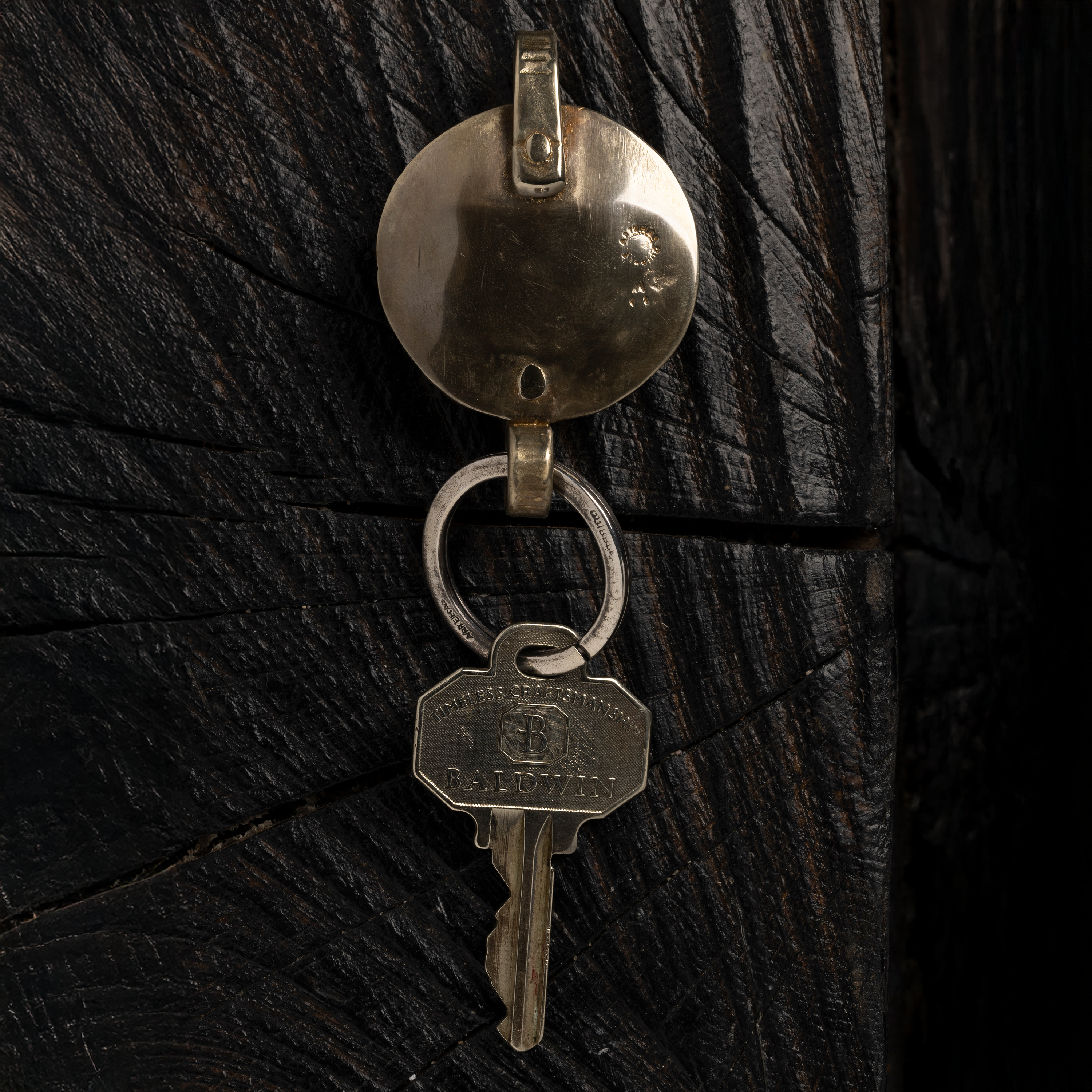 VARICK KEYCHAIN - KC1001